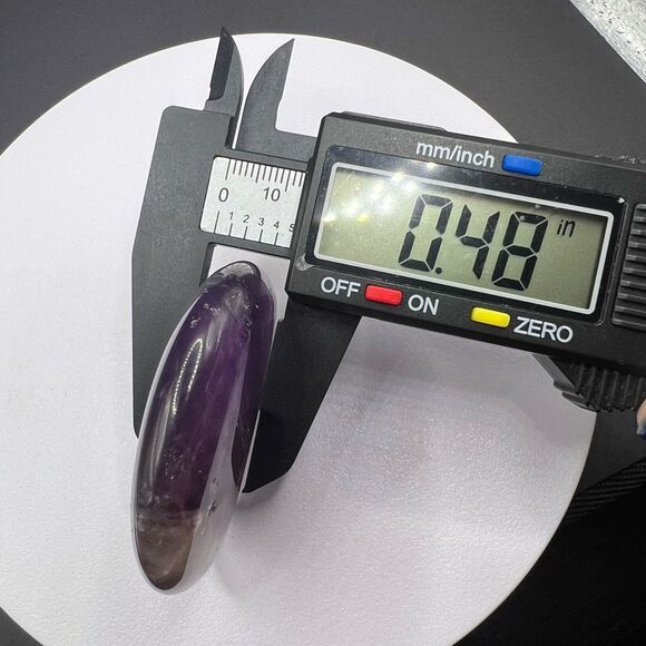 Amethyst Crystal Crescent Moon Carving Meditation Stone - Picture 7 of 10